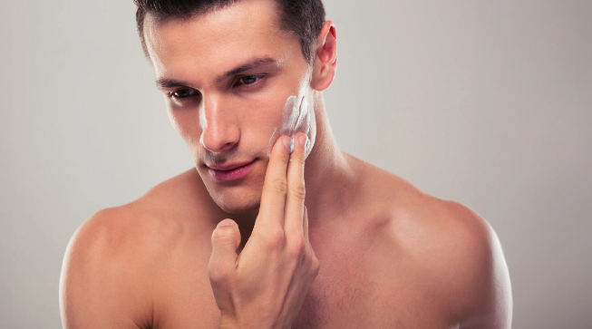 🧴 Men's Skincare Essentials